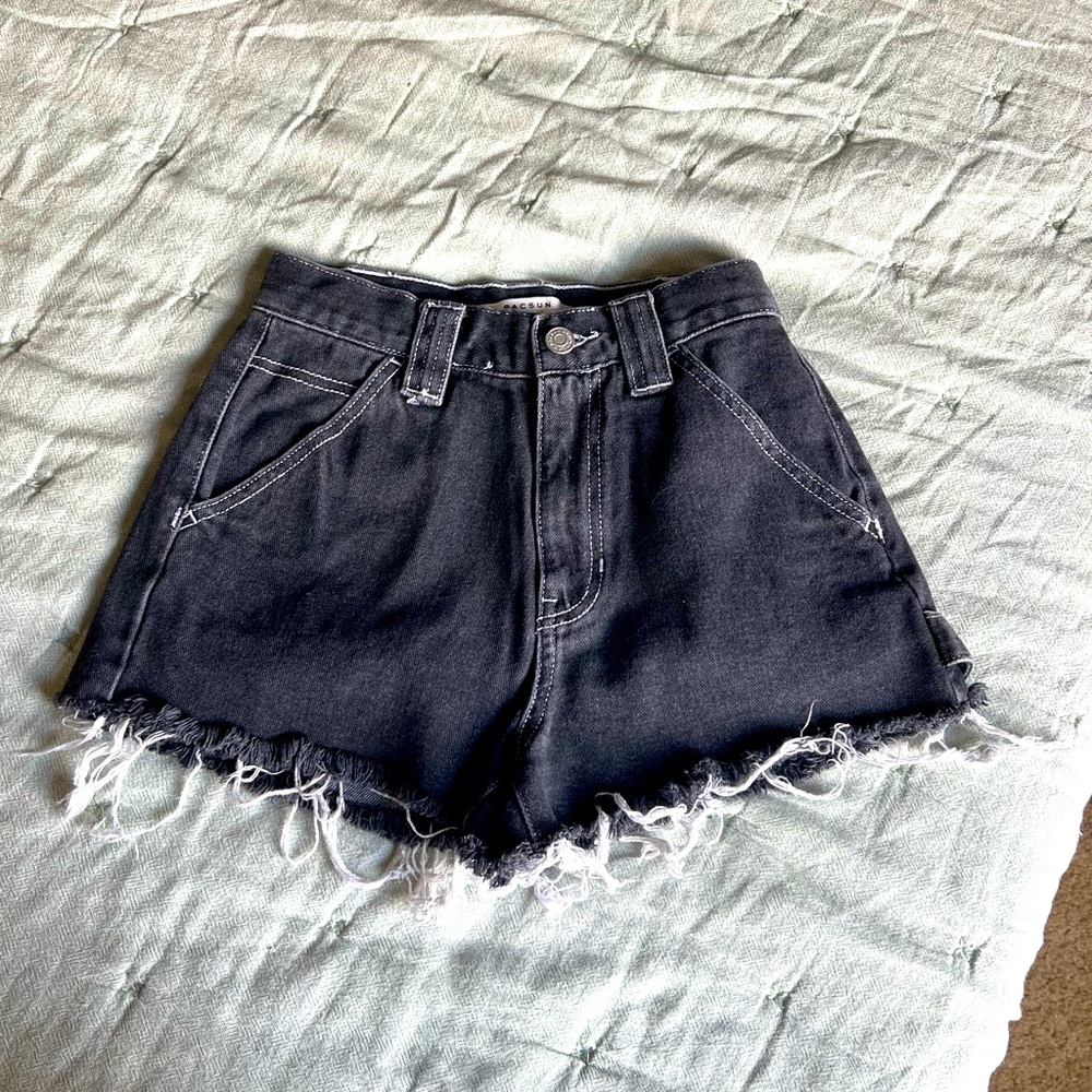 Girls PacSun black Jean shorts